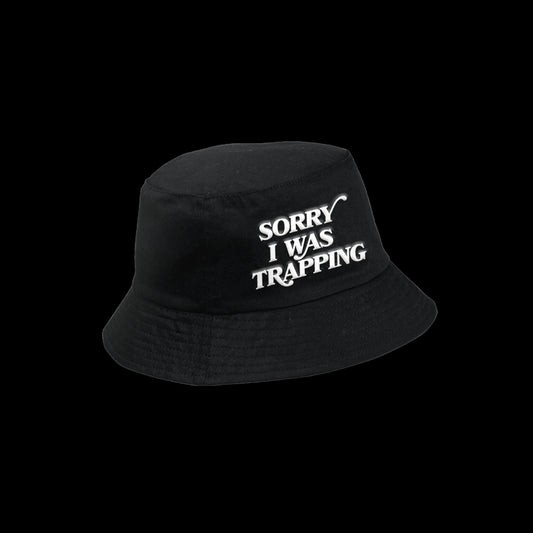 Black bucket hat